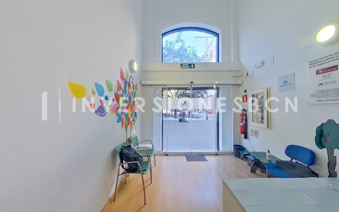 Commercial for sale in Raval